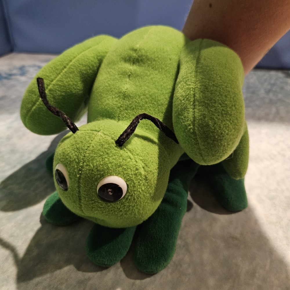 Petting Zoo Dragonfly Plush & Green Bug Finger Puppet Bundle Stuffed Animal Lot - Picture 12 of 14